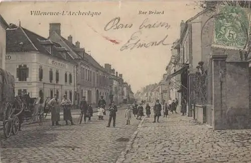 Frankreich - Villeneuve-l’Archevêque - Frankreich - Rue Breard