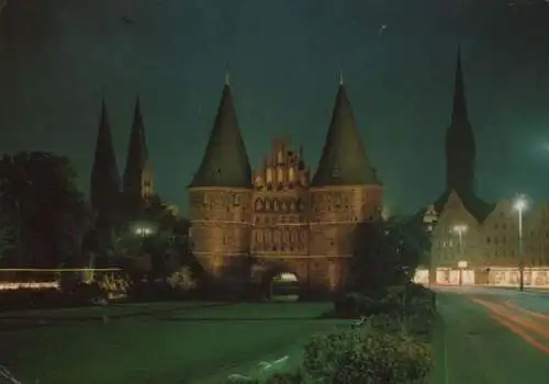 Lübeck - Holstentor mit Marienkirche - 1974