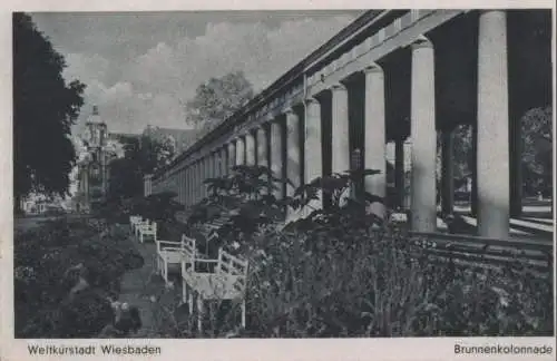 Wiesbaden - Brunnenkolonnade - 1944