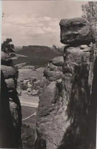 Sächsische Schweiz - Pfaffenstein, Blick aus dem Nadelöhr - 1974