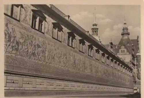 Dresden - Augustusstraße mit Schloss