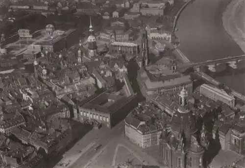 Dresden - Blick über den Neumarkt