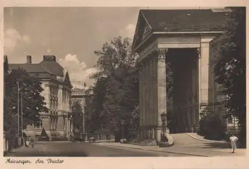 Meiningen - am Theater