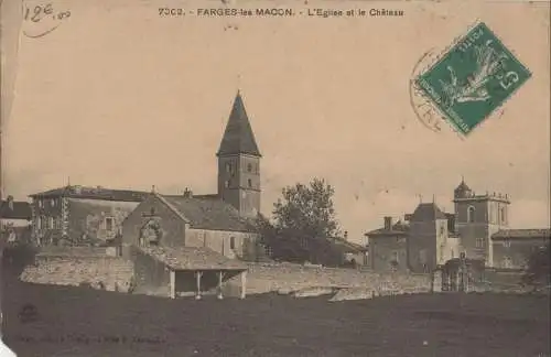 Frankreich - Farges-les-Macon - Frankreich - Eglise et Chateau