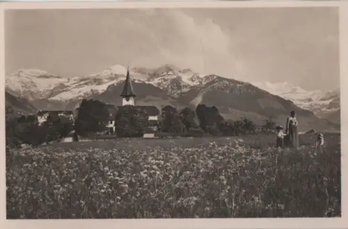 Schweiz - Schweiz - Aeschi - Kirche und Alpen - ca. 1950