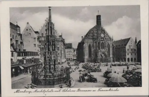 Nürnberg - Marktplatz mit Schönem Brunnen - 1951