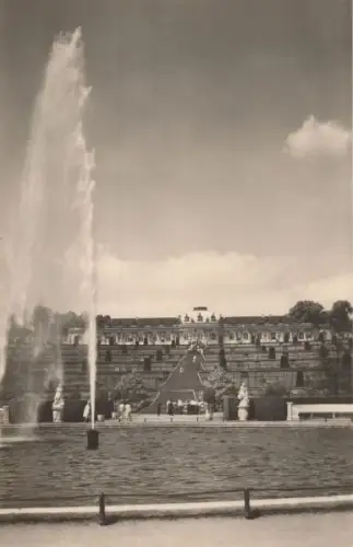 Potsdam, Sanssouci - Schloss mit Terrassen