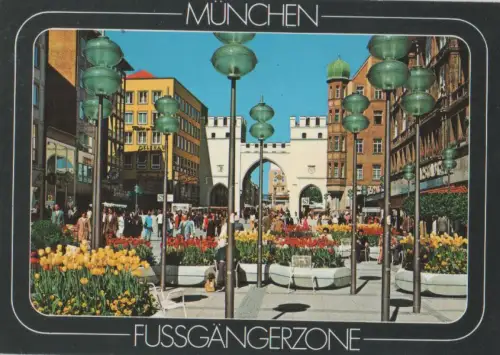 München - Fußgängerzone mit Karlstor - 1987