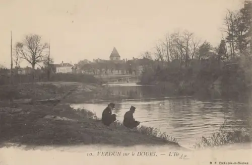Frankreich - Verdun-sur-le-Doubs - Frankreich - Ile
