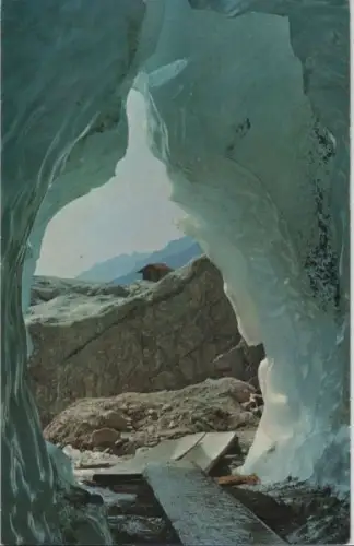 Schweiz - Grindelwald - Schweiz - Eisgrotte im Gletscher