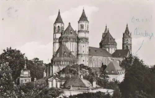 Worms - Dom - 1967