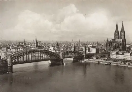 Köln - Hohenzollernbrücke