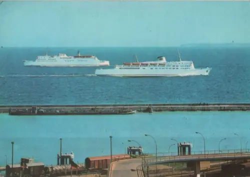 Sassnitz - Begegnung der Fährschiffe