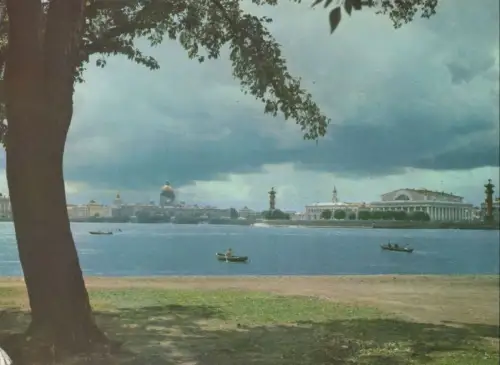 unbekannter Ort - Stadt am Wasser