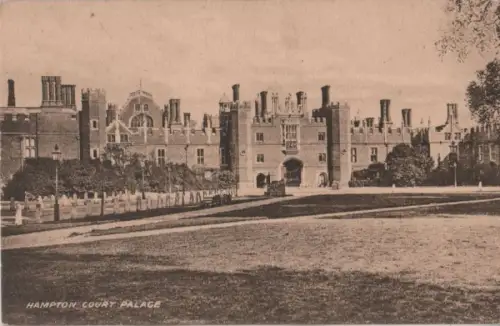 Großbritannien - Großbritannien - London, Hampton Court Palace - ca. 1940