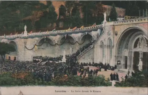 Frankreich - Frankreich - Lourdes - La foule devant le Rosaire - 1929