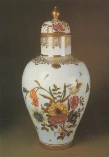 Deckelvase im Porzellanmuseum - Zwinger Dresden - 1983