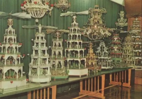 Seiffen - Erzgebirgisches Spielzeugmuseum, Pyramiden - 1980