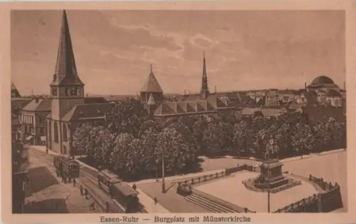Essen - Burgplatz mit Münsterkirche