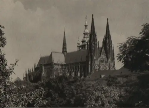 Tschechien - Tschechien - Prag, Burg - Pohled na chram sv. Vita od zapadu - ca. 1960