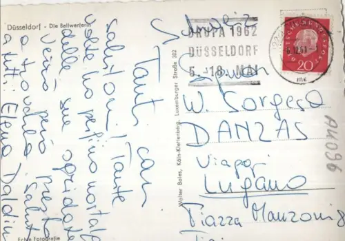 Düsseldorf - Ballwerferin