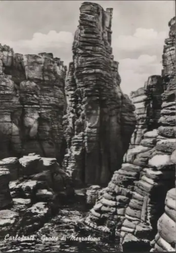 Italien - Italien - Carloforte - Les Grottes Demi Lune - 1972