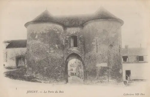 Frankreich - Joigny - Frankreich - Porte du Bois