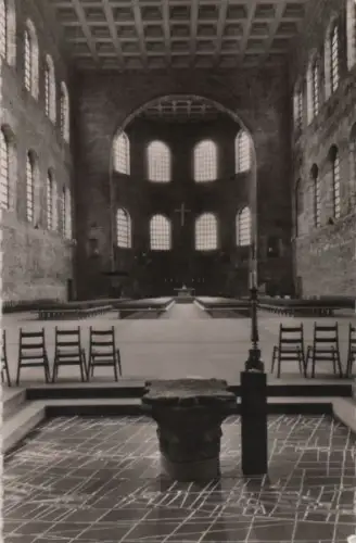 Trier - Basilika mit Taufstein - 1962