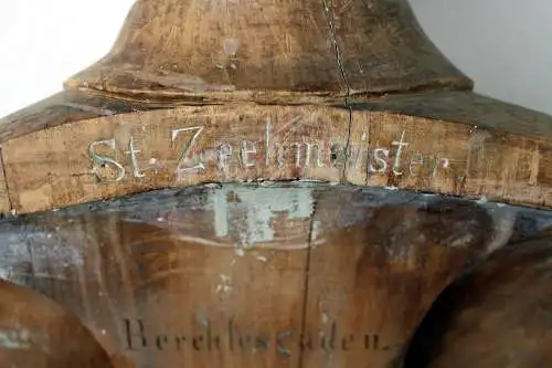 Holzbüste "St. Zeehmeister" mit Sockel 1883