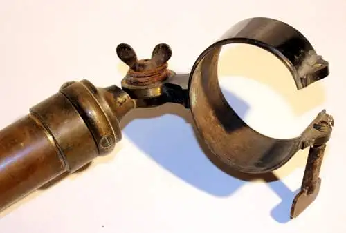 Schiffsfernrohr mit Stativ