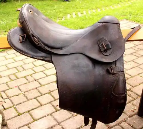 Militär-Armeesattel 1901