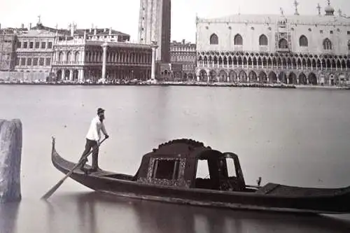 Venezia - Palazzo Ducale, Original-Fotografie 1871 von Carlo Naya