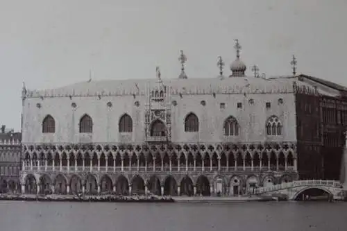 Venezia - Palazzo Ducale, Original-Fotografie 1871 von Carlo Naya