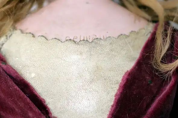 Porzellankopfpuppe, Germany, um 1900 1