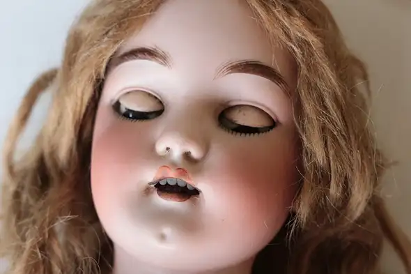 Porzellankopfpuppe, Germany, um 1900 8