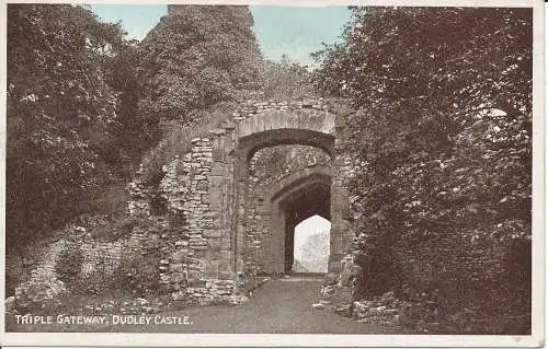 PC23642 Triple Gateway. Dudley Castle. Jaysee