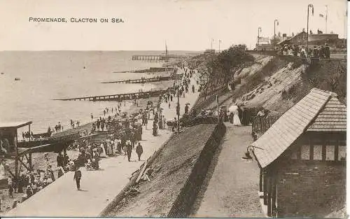 PC24504 Promenade. Clacton on Sea. 1914