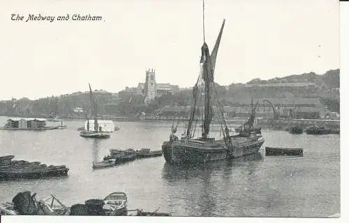 PC25586 The Medway und Chatham