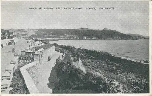 PC27797 Marine Drive und Pendennis Point. Falmouth. Dennis