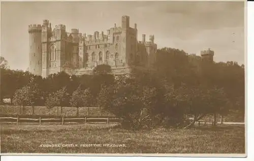 PC26067 Schloss Arundel von den Wiesen. Valentine XL. Nr. 31085. 1925