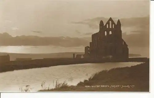 PC26427 Whitby Abbey. Sonnenuntergang. Judges Ltd. Nr. 11090