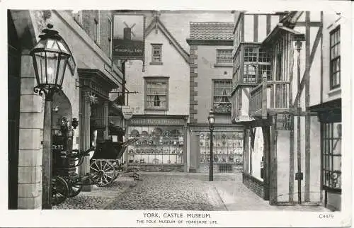 PC27879 York. Schlossmuseum. Das Volksmuseum von Yorkshire Life. Harvey Barton. N