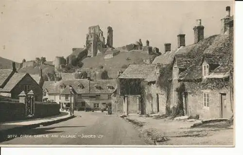 PC24984 Corfe Castle and Village. Judges Ltd. Nr. 9572. 1929