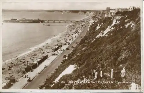 PC26851 Der Pier und die Bucht von der East Cliff. Bournemouth. Sonnenstrahl. Nr CM 189. RP