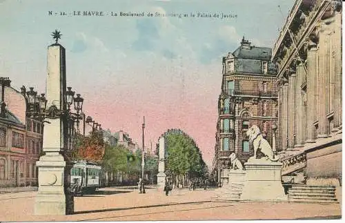 PC28262 Le Havre. Der Boulevard de Strasbourg und der Justizpalast. Der Storch