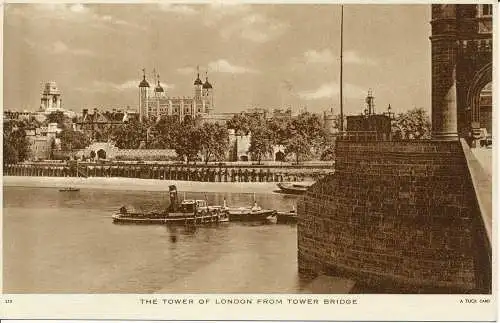 PC26395 Der Tower of London von der Tower Bridge. Tuck. Nr. L13