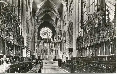 PC25821 Kathedrale von Durham. Chor und Altar. John R. Edis. RP