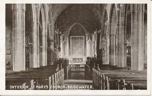 PC24791 Innenraum. St. Marys Kirche. Bridgwater. Penny Bazaar. 1917