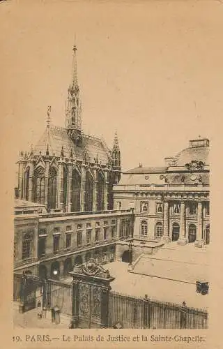 PC31281 Paris. Le Palais de Justice et la Sainte Chapelle. Nr 19