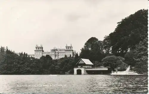 PC28932 Blenheim Palace and Boathouse. RP